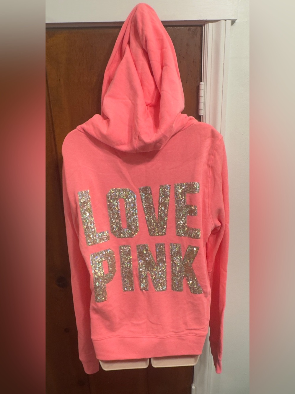 Victoria’s Secret Pink NWT Sequin Love Pink Zip Hoodie Coral Large L 2016